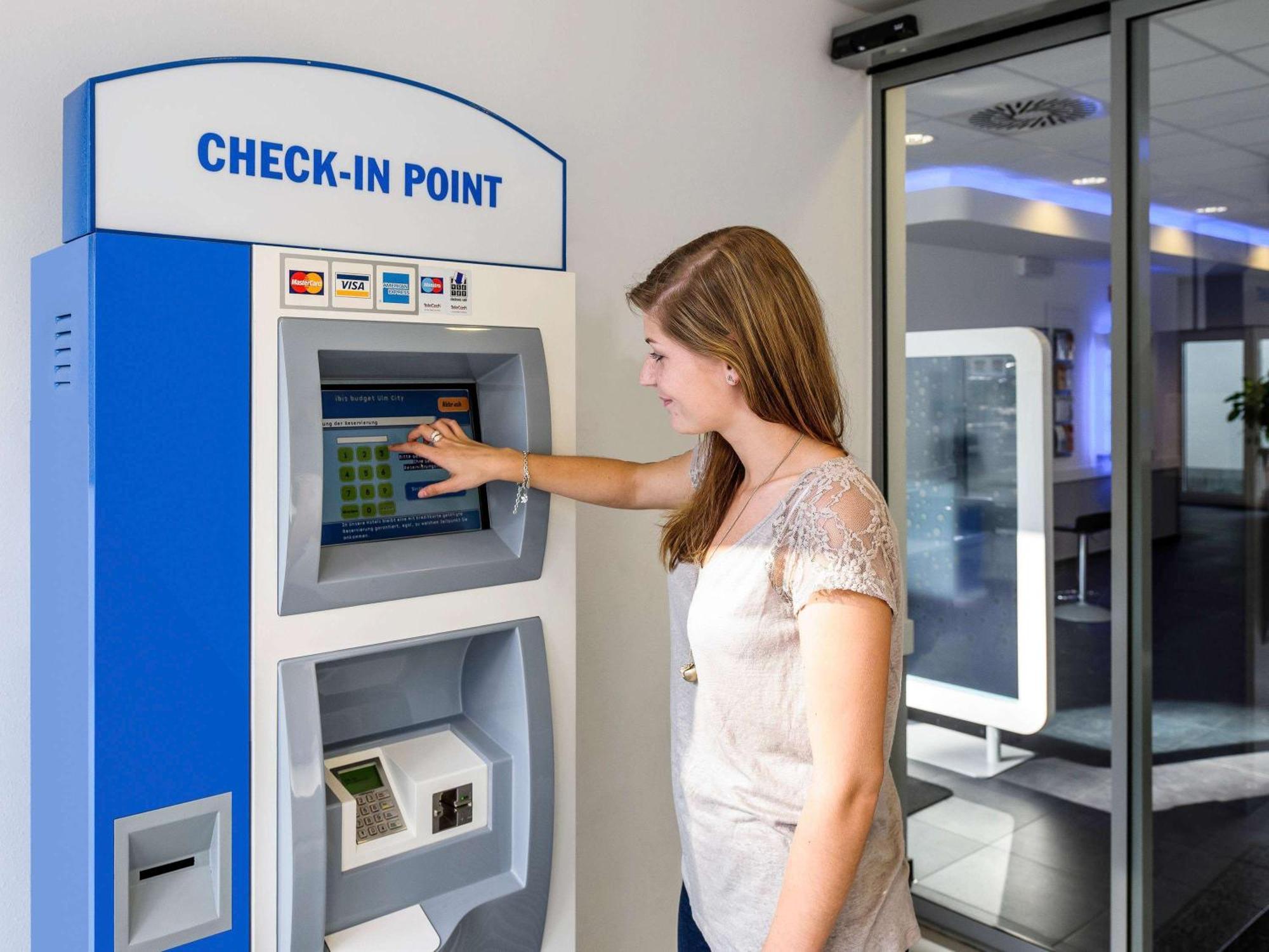 Ibis Budget Lons-Le-Saunier Dış mekan fotoğraf